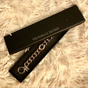 VS bracelet